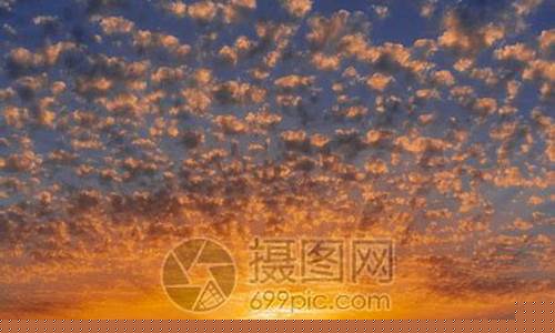 霍尔湾“炸药库”遭遇比特币“焦虑防线”